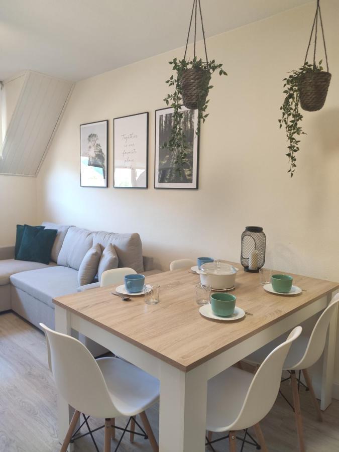 Apartamento Alba Хака Екстериор снимка