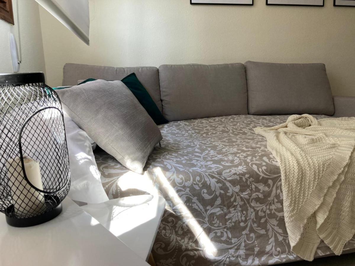 Apartamento Alba Хака Екстериор снимка